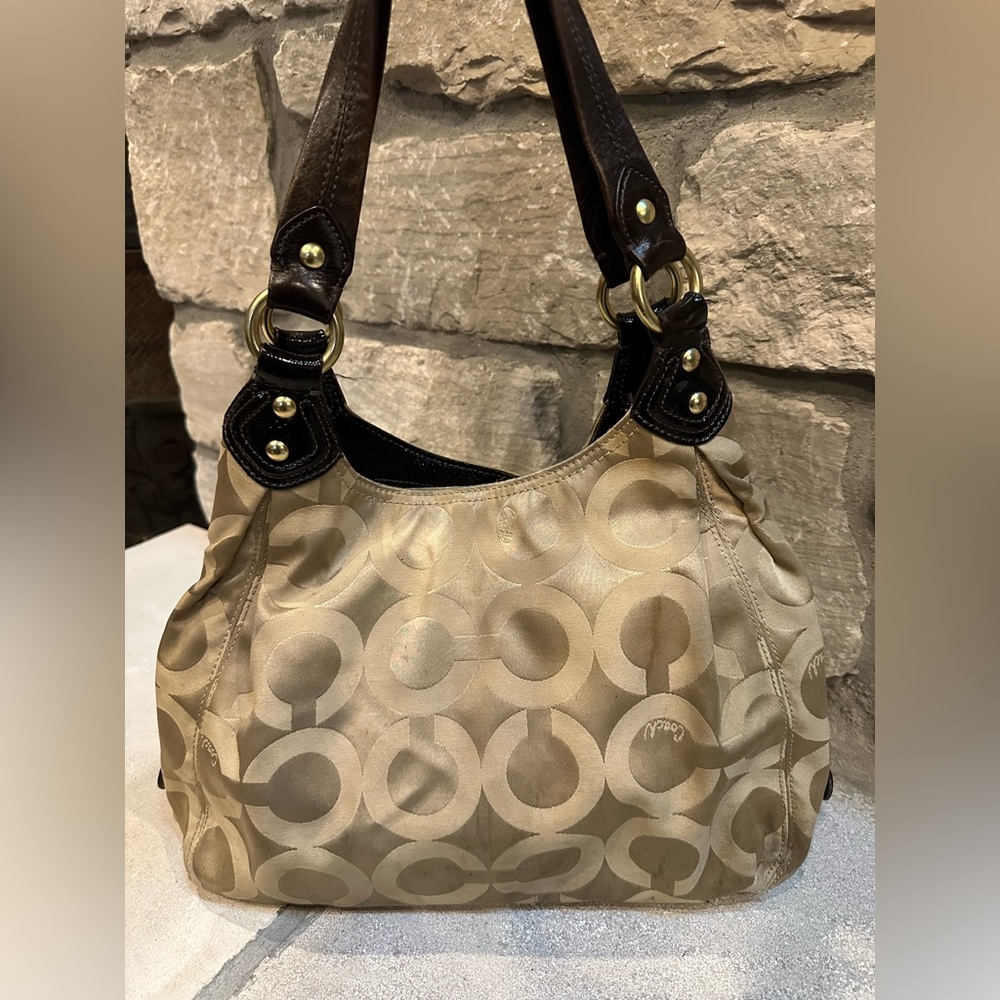 Coach Tan and Brown Signature Shoulder Bag - Picture 2 of 8
